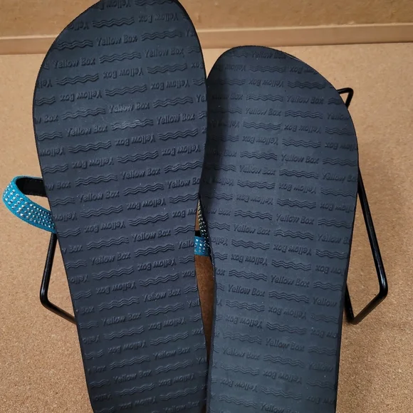 Yellow box flip flops Woman's sandals silver blue - Picture 3 of 7